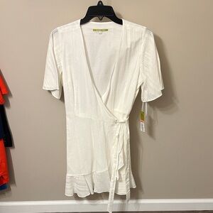 Gianni Bini White Wrap  Dress